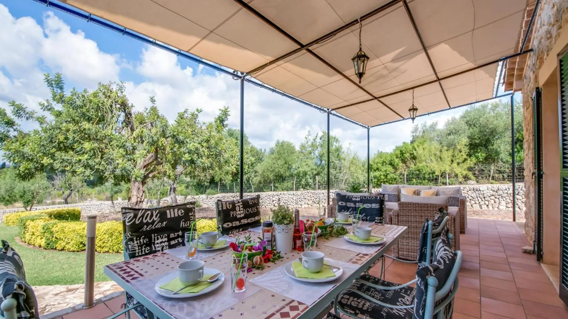 Rural Country House With Swimming Pool Muro Сasa de vacaciones